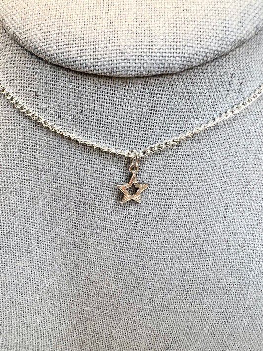 Silver Tiny Star Necklace